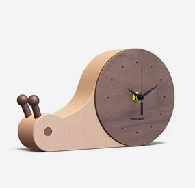 XC-21D compact CNC router engraving a wooden creative clock face