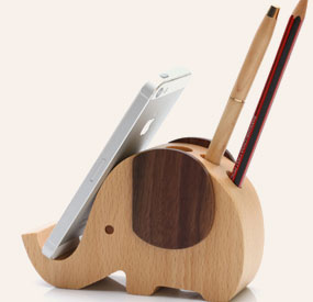 XC-21D compact CNC router producing a wooden desk pen holder